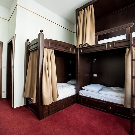 Vienna Boutique - Premium Hostel Екстер'єр фото