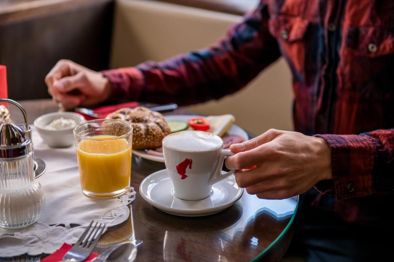 Vienna Boutique - Premium Hostel Екстер'єр фото