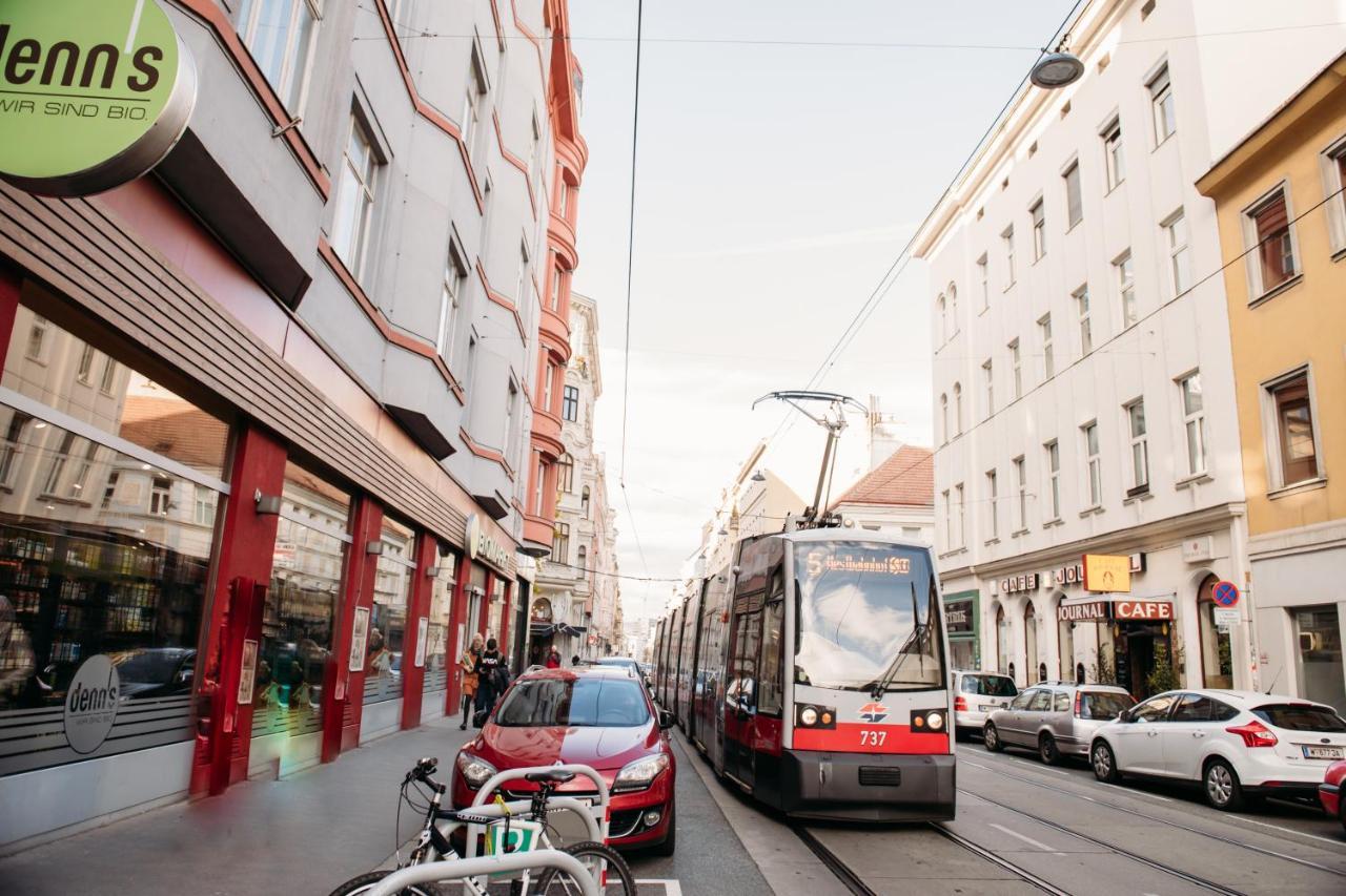 Vienna Boutique - Premium Hostel Екстер'єр фото