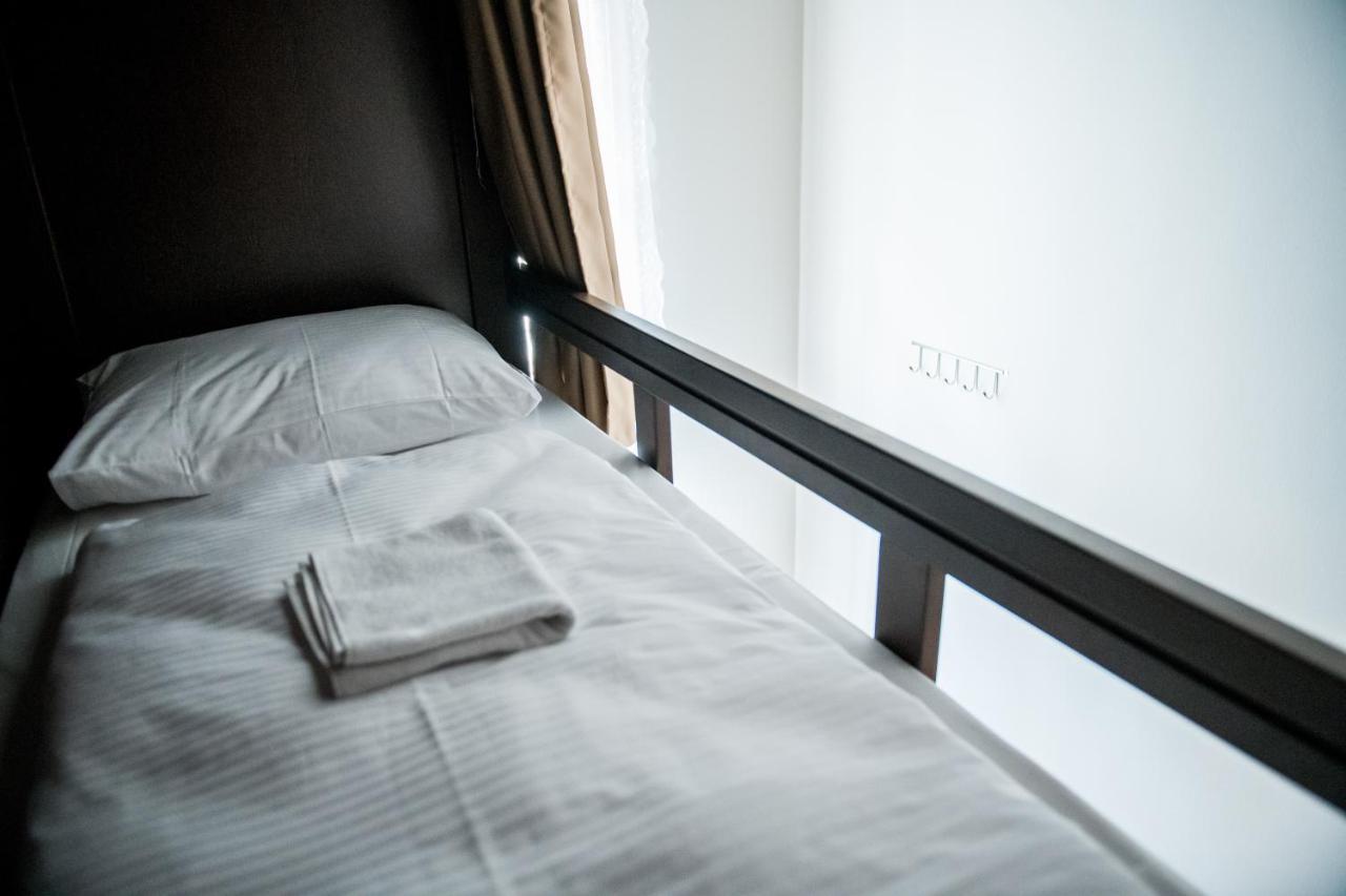 Vienna Boutique - Premium Hostel Екстер'єр фото