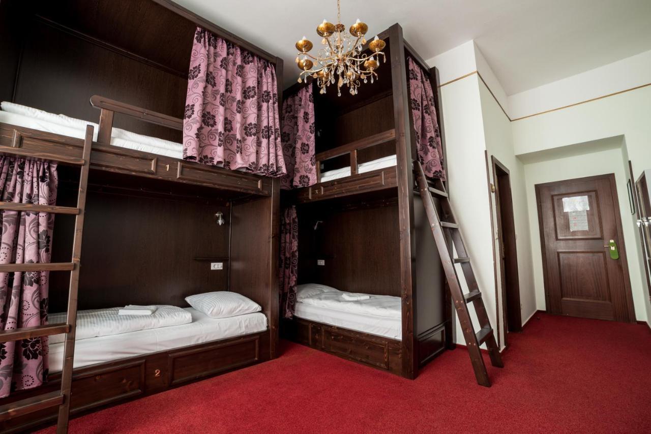 Vienna Boutique - Premium Hostel Екстер'єр фото