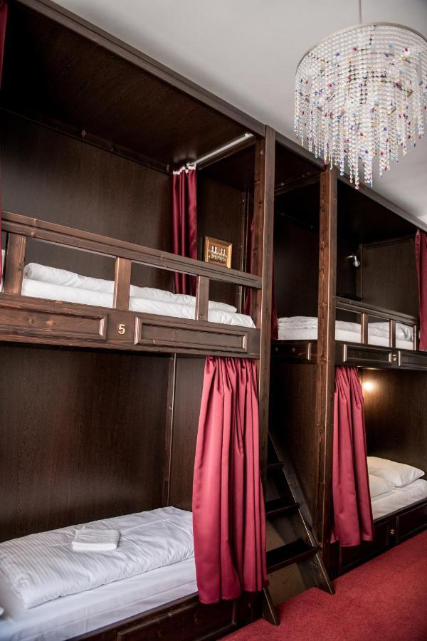 Vienna Boutique - Premium Hostel Екстер'єр фото
