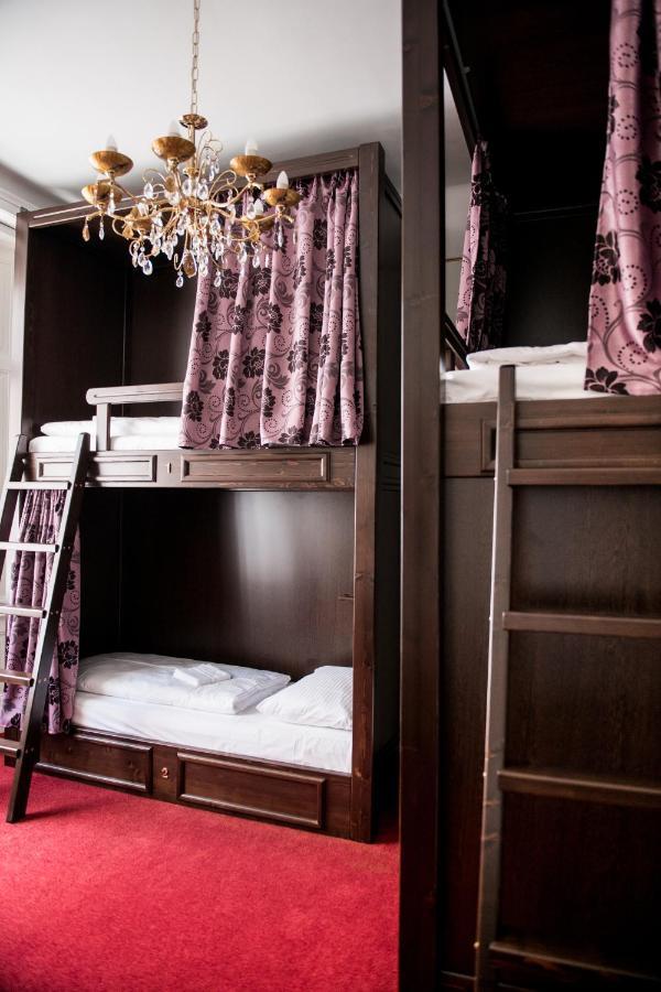 Vienna Boutique - Premium Hostel Екстер'єр фото