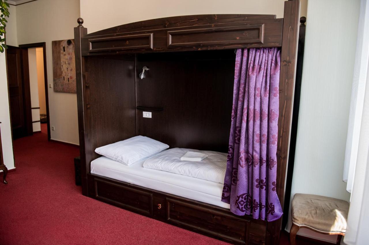 Vienna Boutique - Premium Hostel Екстер'єр фото